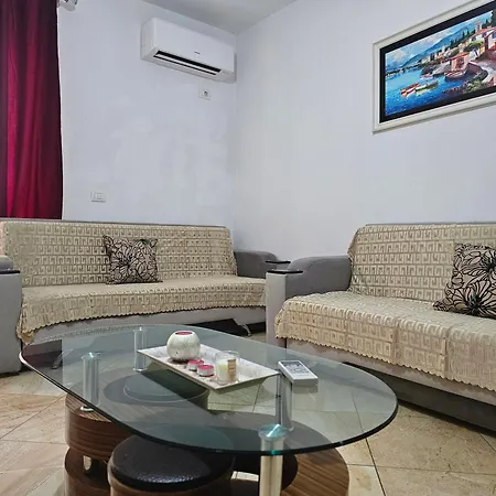 Bral 4 * Durrës