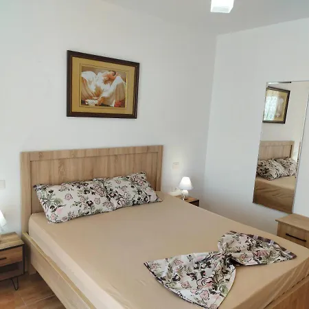 Bral 4 Apartment Durrës