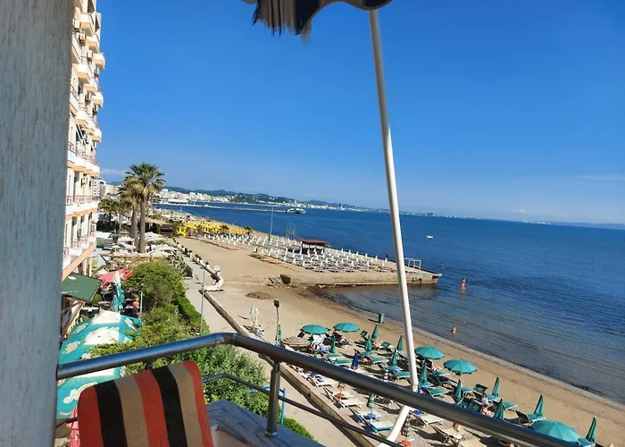 Apartament Bral 4 *